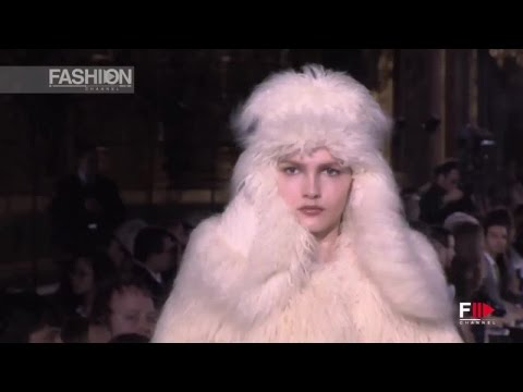 STELLA MCCARTNEY Full Show Fall 2015 Paris by Fashion Channel