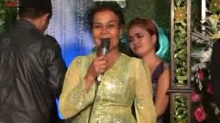 Download lagu Lagi VIRAL Video Nimang Manten Ning Tina di Rumah Bapak Artamin Lumajang mp3 Download lagu Lagi VIRAL Video Nimang Manten Ning Tina di Rumah Bapak Artamin Lumajang mp3