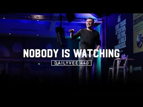 &#x202a;Why We Shouldn’t Spend $80 Billion Dollars on TV Commercials | DailyVee 440&#x202c;&rlm;