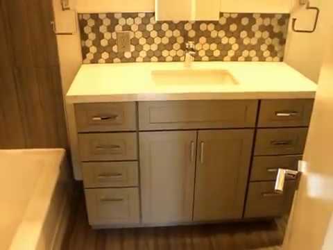 PL7304 - WEST HOLLYWOOD RETRO GEM 1 Bed + 1 Bath