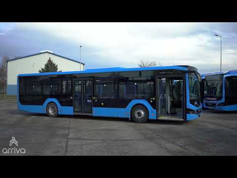 Vadonatúj autóbuszok Budapestnek