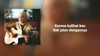 Download lagu Nabila Taqiyyah - Terpatah Terluka (Lirik Video) mp3 Download lagu Nabila Taqiyyah - Terpatah Terluka (Lirik Video) mp3