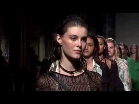 Les Copains Woman Milan SS 2017