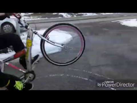 Pyörällä temppuilua #1 (eka video)