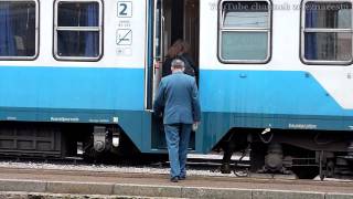 preview picture of video 'slovenian trains HD (#41)_divaca 20100223_1/6'