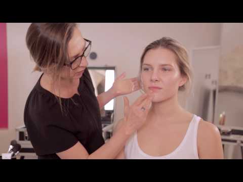 Nuxe Sausasis aliejus „Huile Prodigieuse® Multi-purpose dry oil“ (veidui ir kūnui puoselėti), 100 ml video