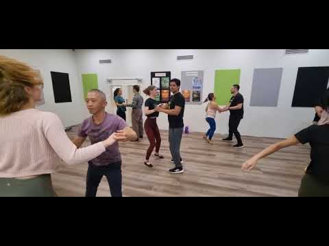 ⭐BACHATA MODERNA COMBO⭐ Class by Juan Ruiz #bachata
