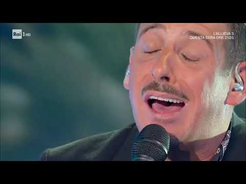 Francesco Gabbani canta ''Einstein'' - Domenica In 25/10/2020