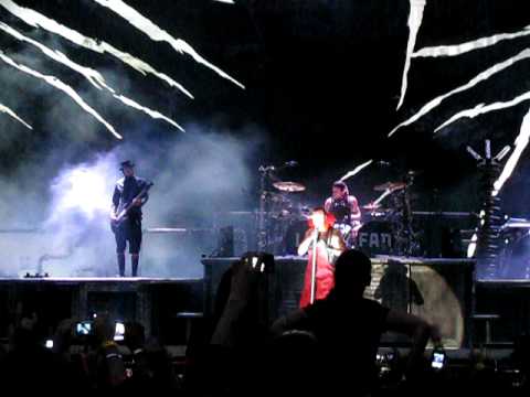 Rammstein - Intro & Rammlied (23.06.2010, Sonisphere, Sofia, Bulgaria)