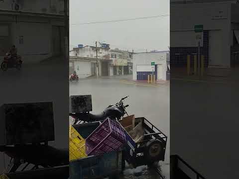 uma forte chuva aqui na cidade de Inga Paraíba 😍👏🏼🌧️🌩️⛈️