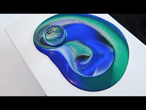 Large Canvas| Acrylic| Open Cup| Dirty Pour