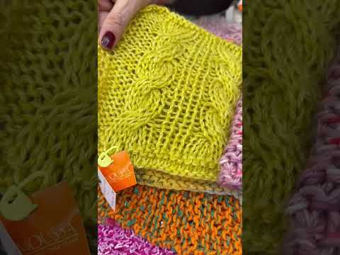 ¿TE GUSTA COMBINAR COLORES O HILADOS? 🧶 Aquí nuestras combinaciones soñadas a la hora de tejer 🧡