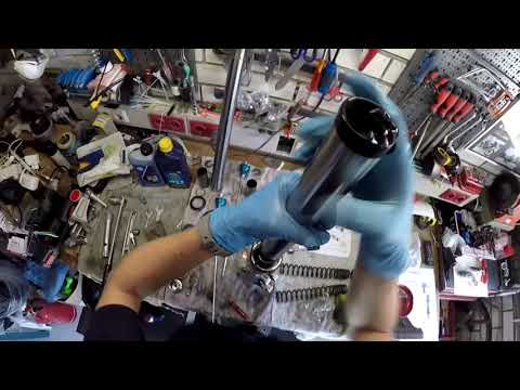 Honda CBR 600 RR fork seal replacement Howto