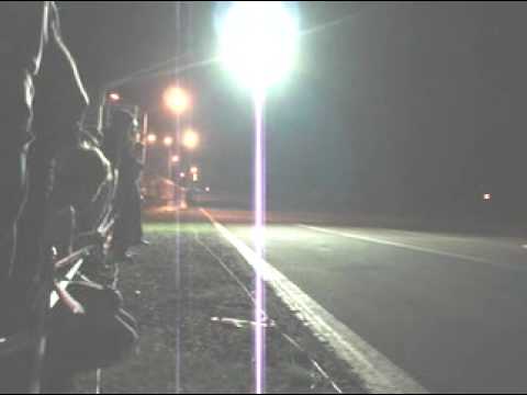 Super vs. Falcon rojo