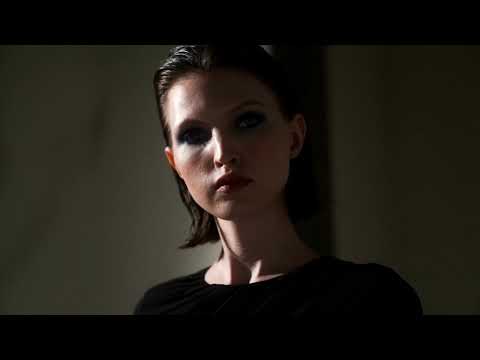 Valentin Yudashkin Paris Woman FW 22-23