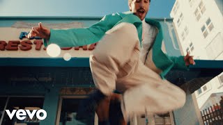 CUCARACHEO Lyrics English Translation