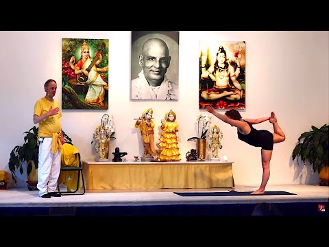 Yogastunde Mittelstufe Yoga Vidya Grundreihe Umkehrstellung mit Wolfgang 16:15 Uhr 22.06.2020