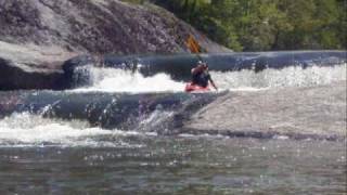 preview picture of video 'Sparta Kayaking Natural Dam on Little River'