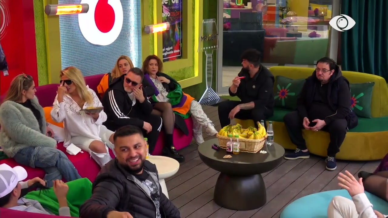 Sikur jemi martuar..., Egla 'përplaset' me Julin: Pse më ke inat?