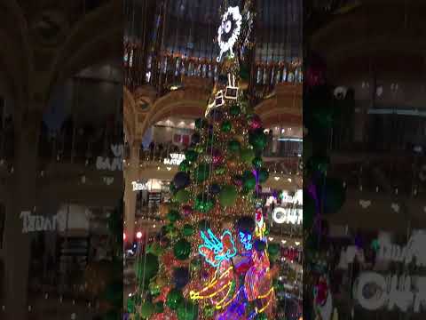 Noel Galeries Lafayette Haussmann - Paris, França