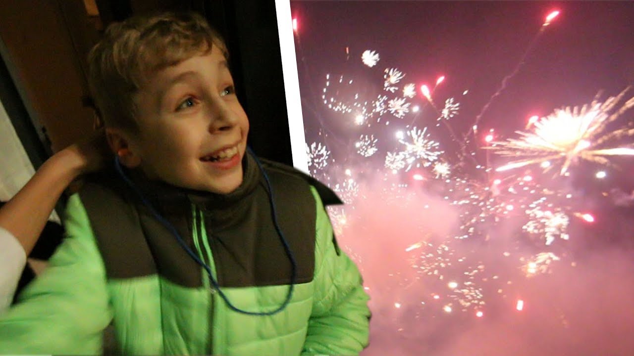 ZALIG NIEUWJAAR BROERTJE! ( €2000,- VUURWERK AFSTEKEN IN 1 UUR )