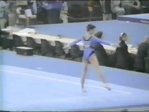 TO GDR FX 1989 World Championships   Astrid Heese  9 587