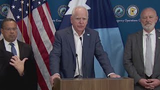 Download lagu Minneapolis shooting: Walz on Alex Pretti's shooting, ICE in MN [FULL] mp3