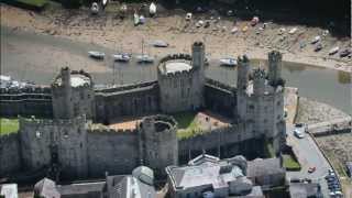 preview picture of video 'Caernarfon Castle, Wales - Visit Britain - Unravel Travel TV'