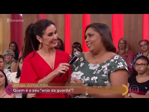 Encontro com Fátima Bernardes 25/12/2018 - Flávia Alessandra considera sua mãe como um Anjo