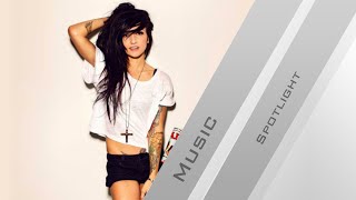 Spotlight - Taryn Manning