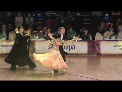 WDSF World Open Standart 1/4 Quickstep Marcin Tichoniuk - Kristina Piatina