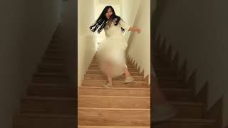 Download lagu Tips to avoid hassle when wearing a skirt #short #shorts mp3