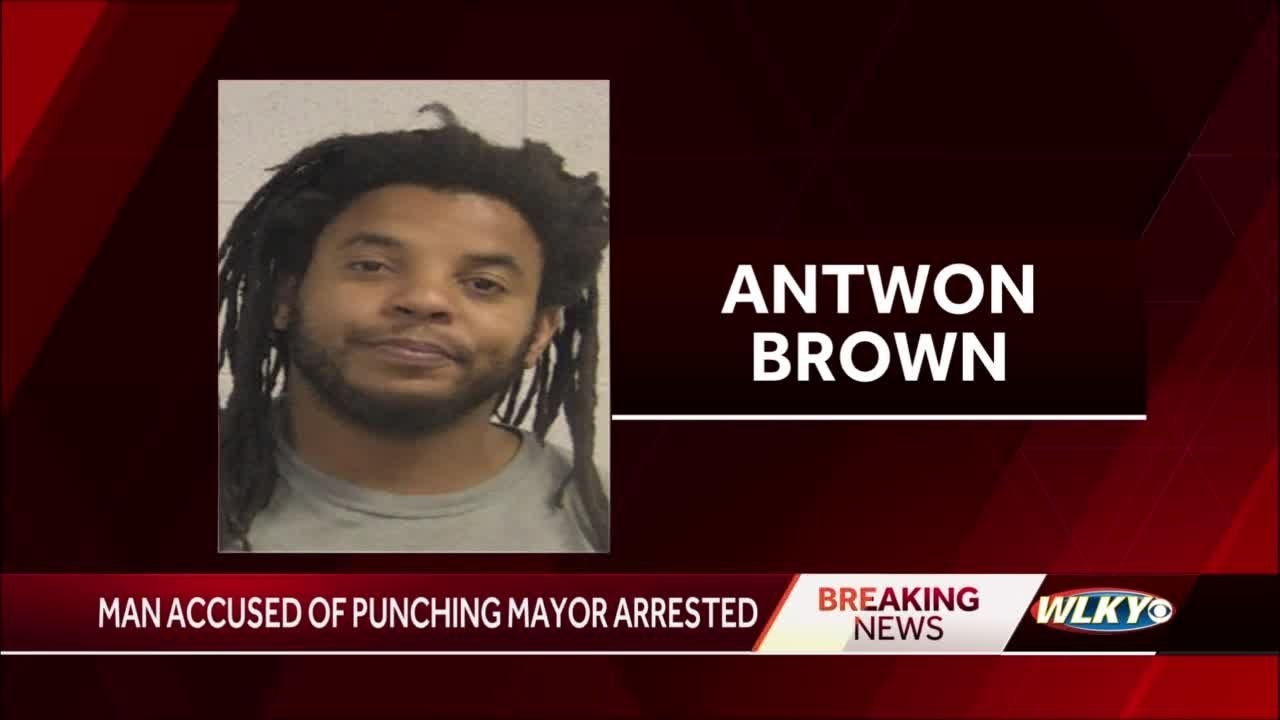 30-year-old man charged, accused of punching Louisville Mayor Greg Fischer