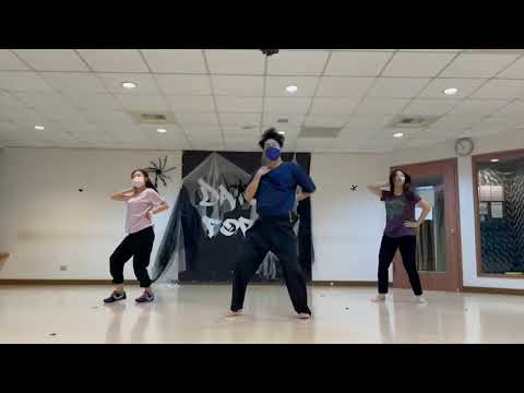 Jazz-Christina Aguilera, Becky G, Nicki Nicole ft. Nathy Peluso – Pa Mis Muchachas