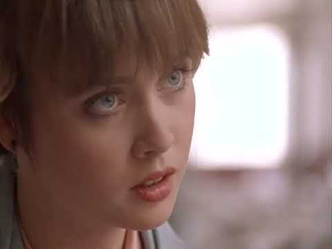 Lysette Anthony in "Looking For Eileen" (1987).