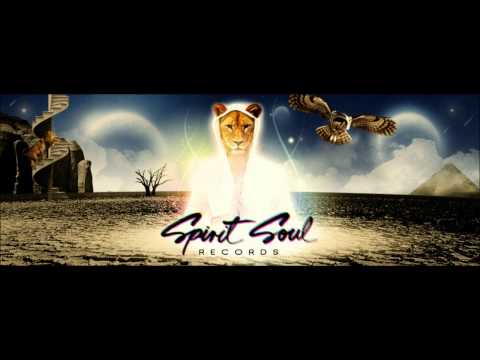 Urmet K Feat Soukaina - Cosmic Gypsies (Original Mix)