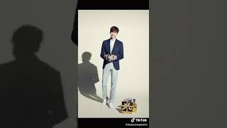 Download lagu Lee Jong Suk Tiktok video mp3