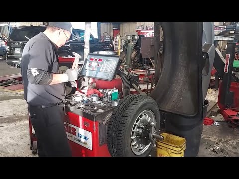 1985 Mercedes 300D - Part 4 New Tires and Brake Inspection