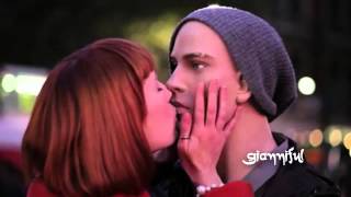 Carmen Consoli-Un Amore di plastica