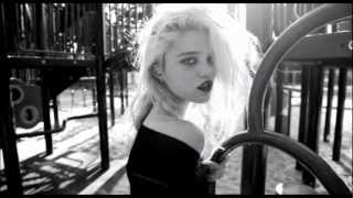 Sky Ferreira - Ghost