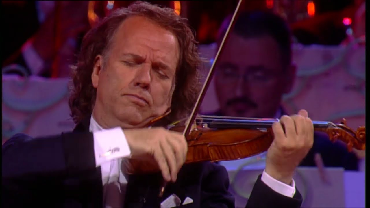 Nuestro amor y nuestras oraciones están con las víctimas y sus familias ♥️💛 #España