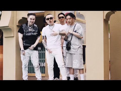 谢帝, Thomeboydontkill, Asen, 那奇沃夫, 孟子, Y.O.U.N.G &  BOBBYNOPEACE - 社区 Rapper (Official Music Video)