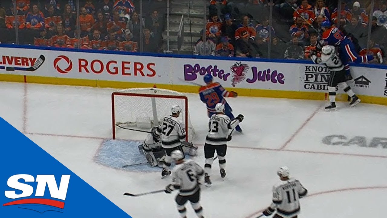 Vidéo: Connor McDavid aurait pu se CASSER le COU....​