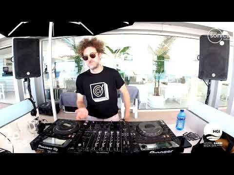 zizAziz - Homies On The Beach  - Hotel Garbi Ibiza