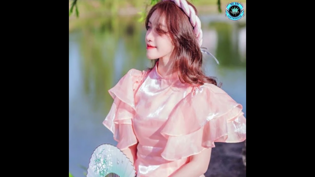 Top 5 unique ao dai that are turning heads - Vietnamese Ao Dai
