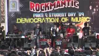 Download lagu 08 Five Minutes   Bertahan   Student Day SMANELA mp3