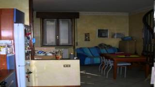 preview picture of video 'Porzione di casa in Vendita da Privato - via val d'ossola 10, Vanzago'