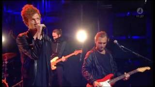 Erik Hassle - Hurtful (Live Nyhetsmorgon 2009)