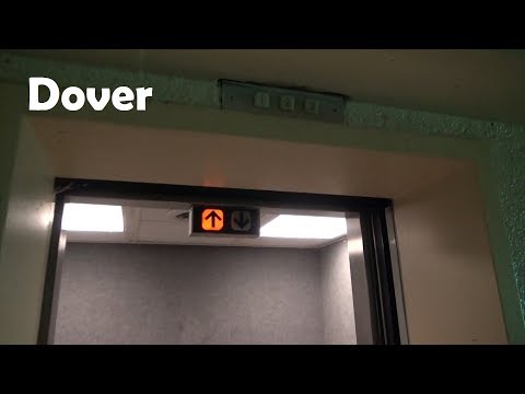 Dover Hydraulic Elevator at the Knoxville Hotel Parking Garage