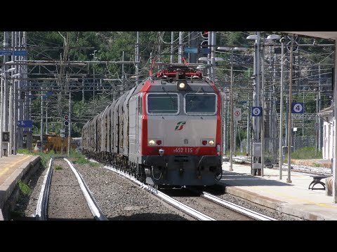 2019-07-13 La ferrovia dei Giovi tra Succursale e linea Lenta 6/7 - La stazione di Ronco Scrivia